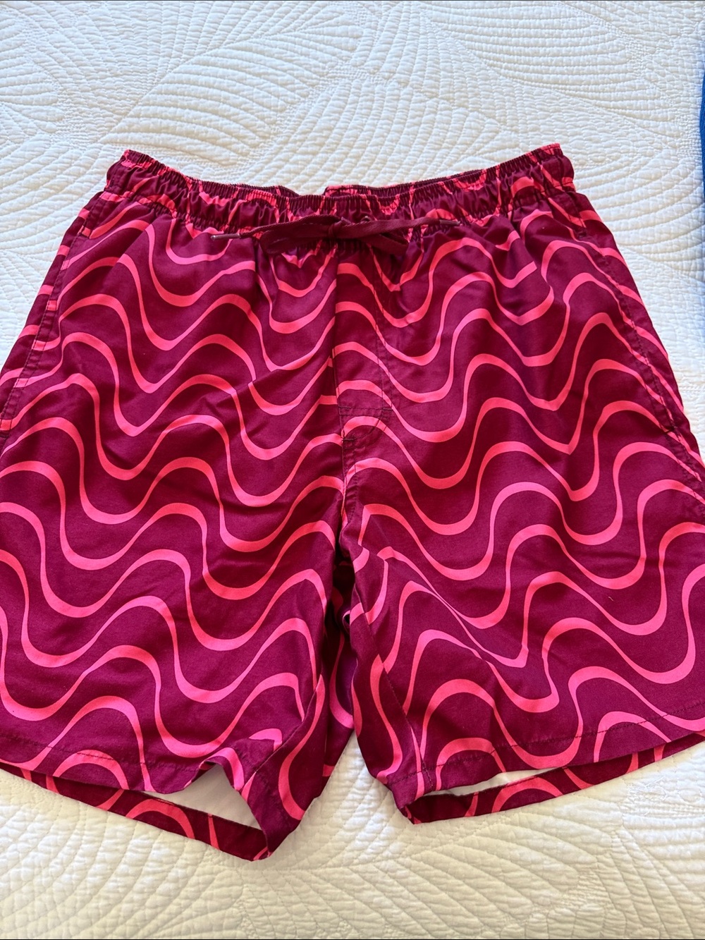 Old Navy Pink & Magenta Wavy Men’s Swim Shorts
